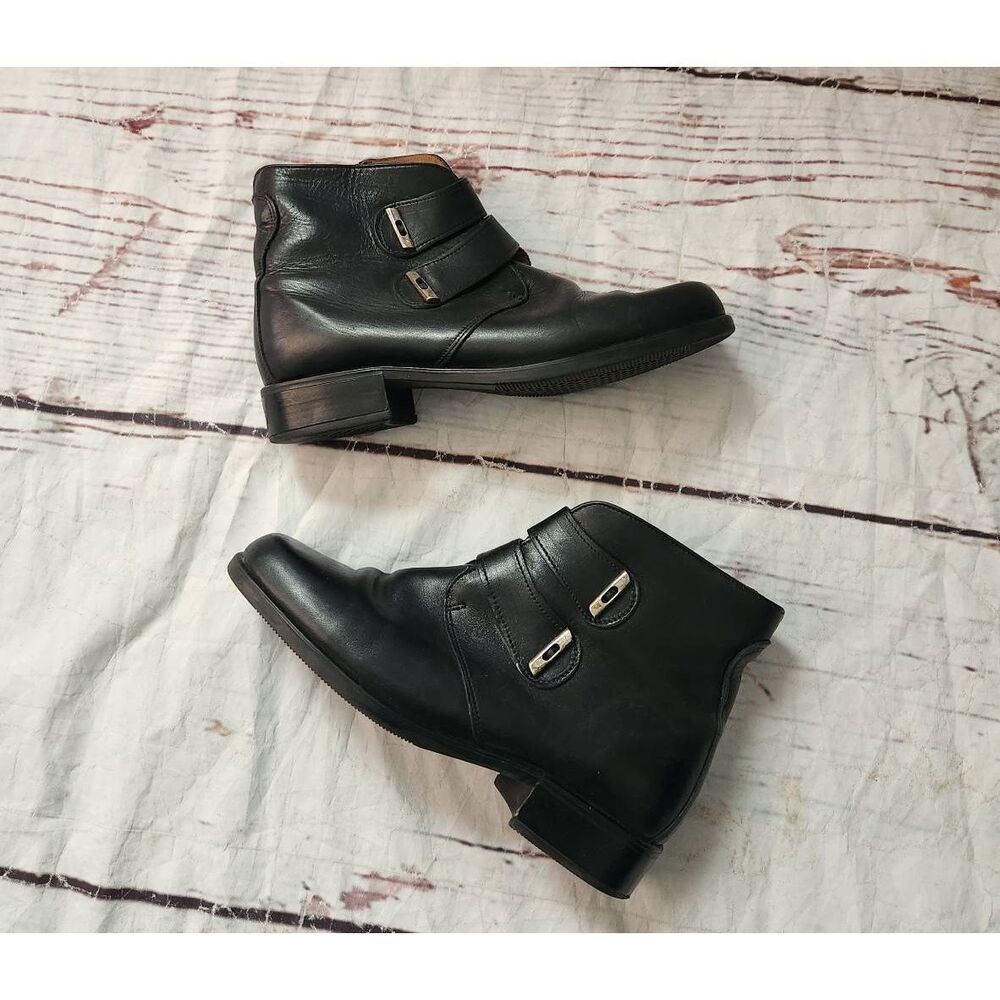 Santana Canada Black Leather Booties Size 8